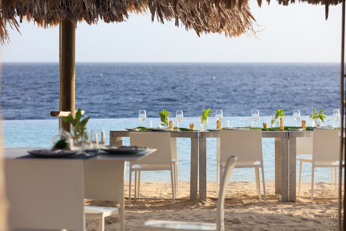 Renaissance Curaçao Resort Infinity restaurant
