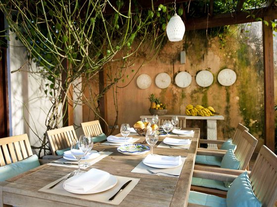 Outdoor Dining Casa de los Mapas_1200