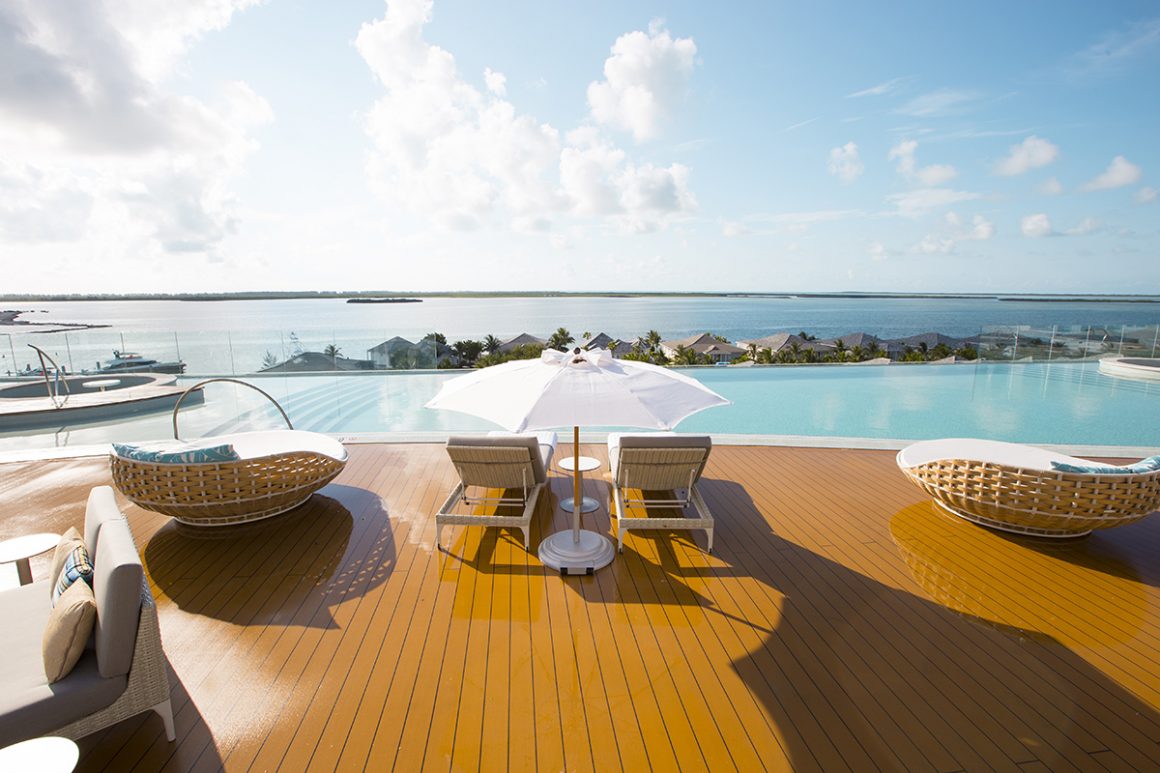 rwb-infinity-pool-credit-resorts-world-bimini