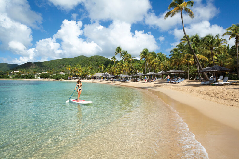 30---Paddle-boarding-at-Curtain-Bluff