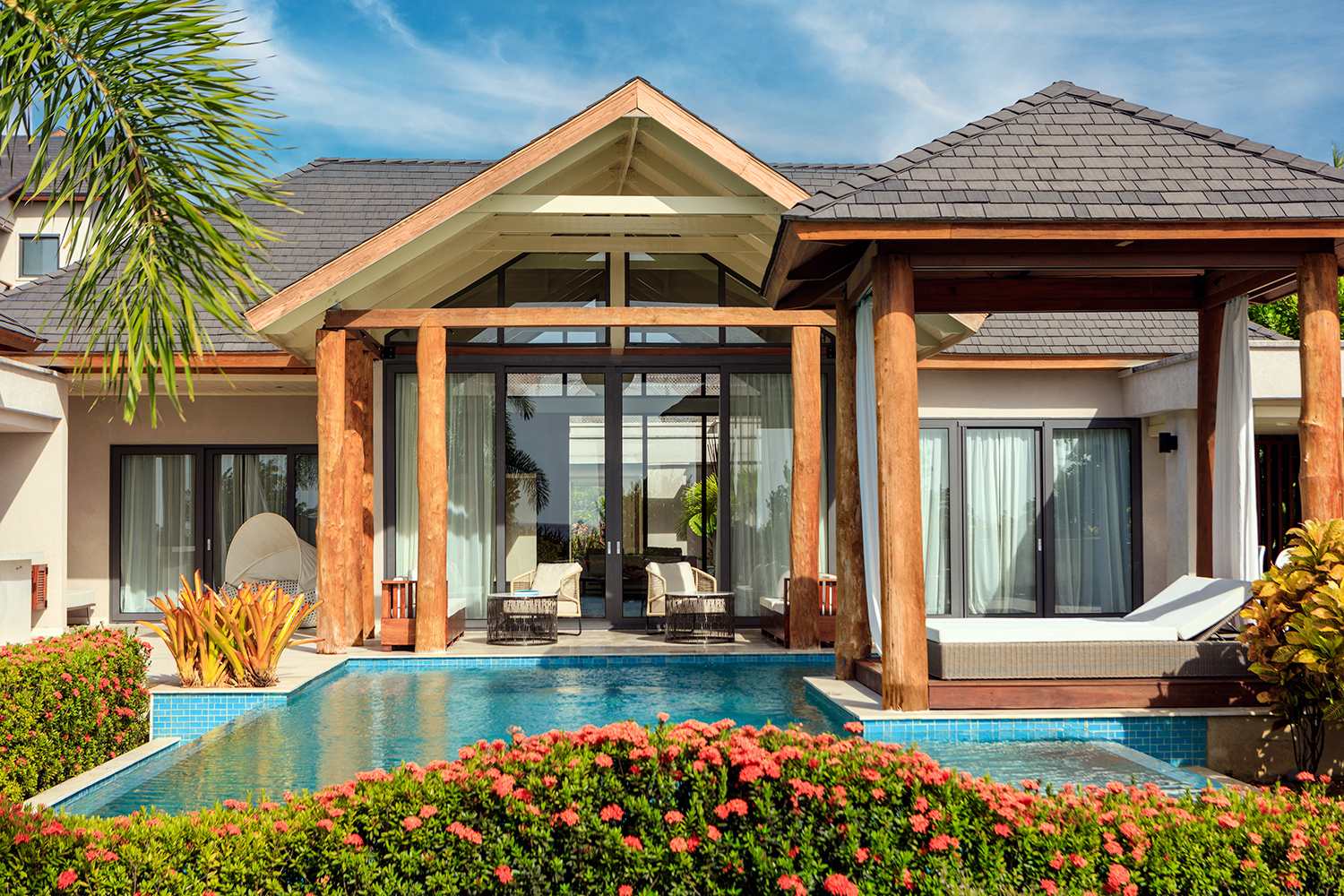 InterContinental Dominica Presidential Suite Cabana Pool 2